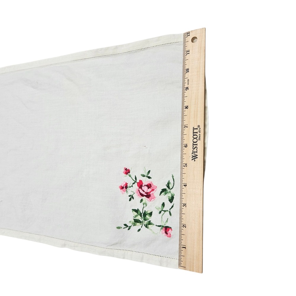 Vintage Embroidered Linen Tea Towel Cottagecore Floral Pink Green Roses - Picture 9 of 9
